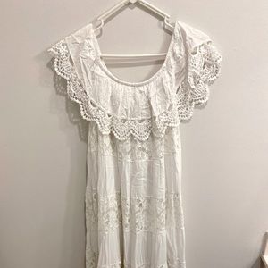 Off-the-shoulder white lace sundress